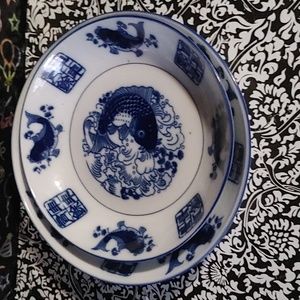 Vintage porcelain serving bowls